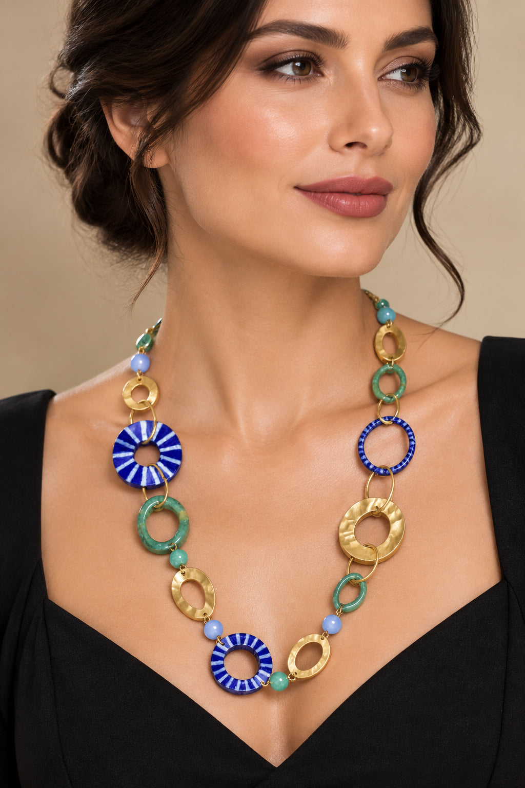 Vicki - Necklace with Circles