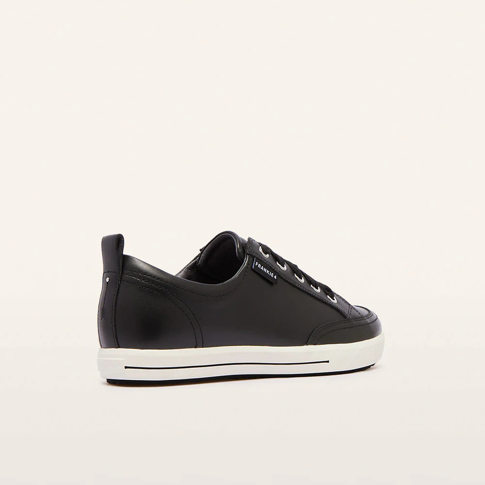 Ellie V