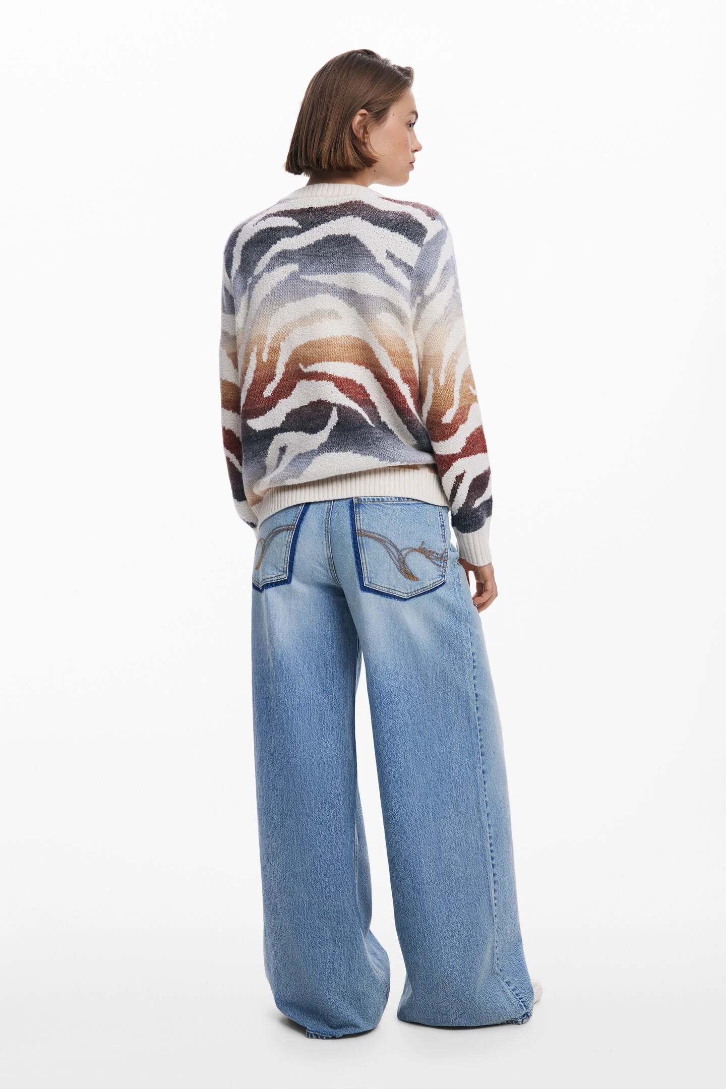L/S V-Neck Print Sweater