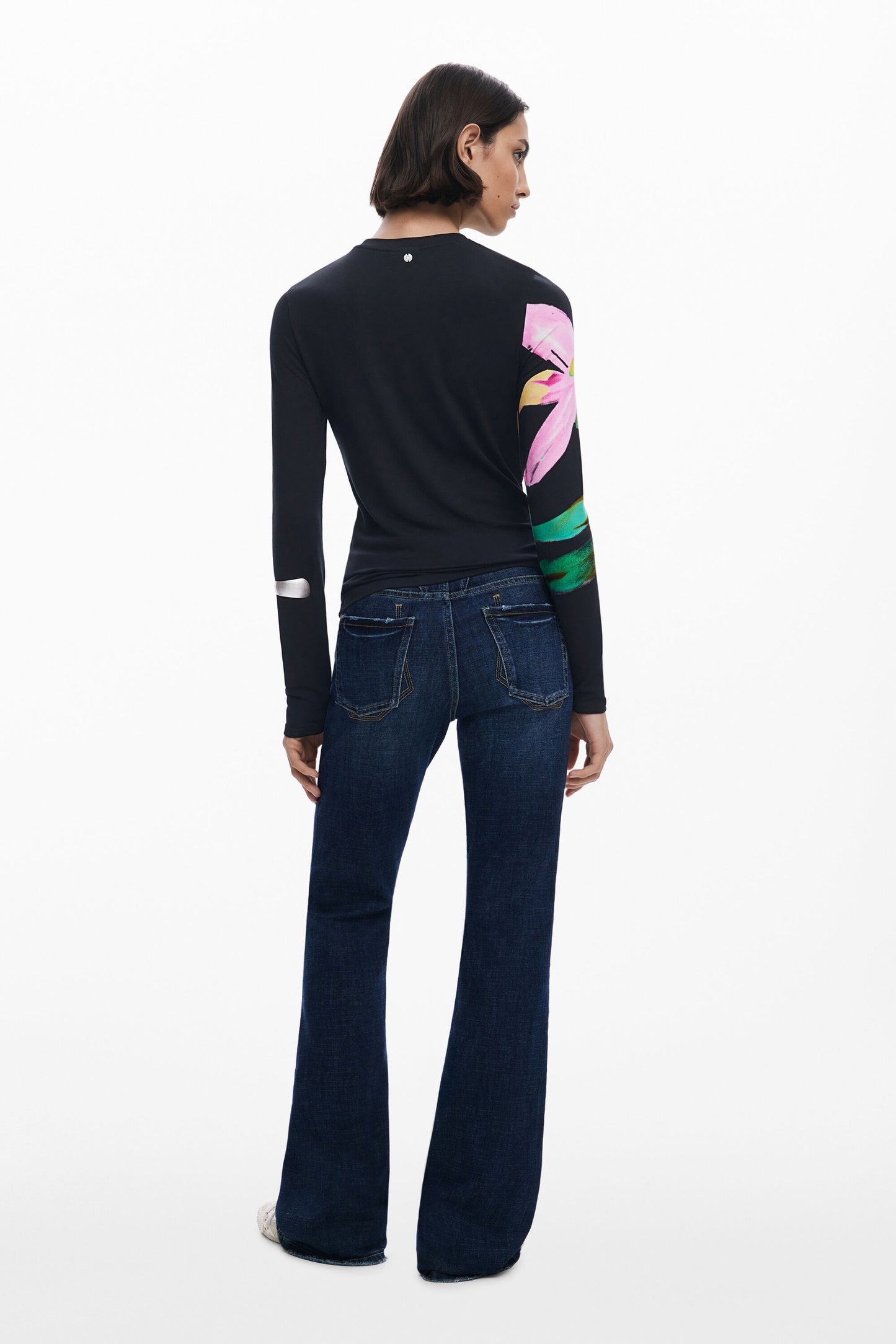 Long-sleeve floral T-shirt