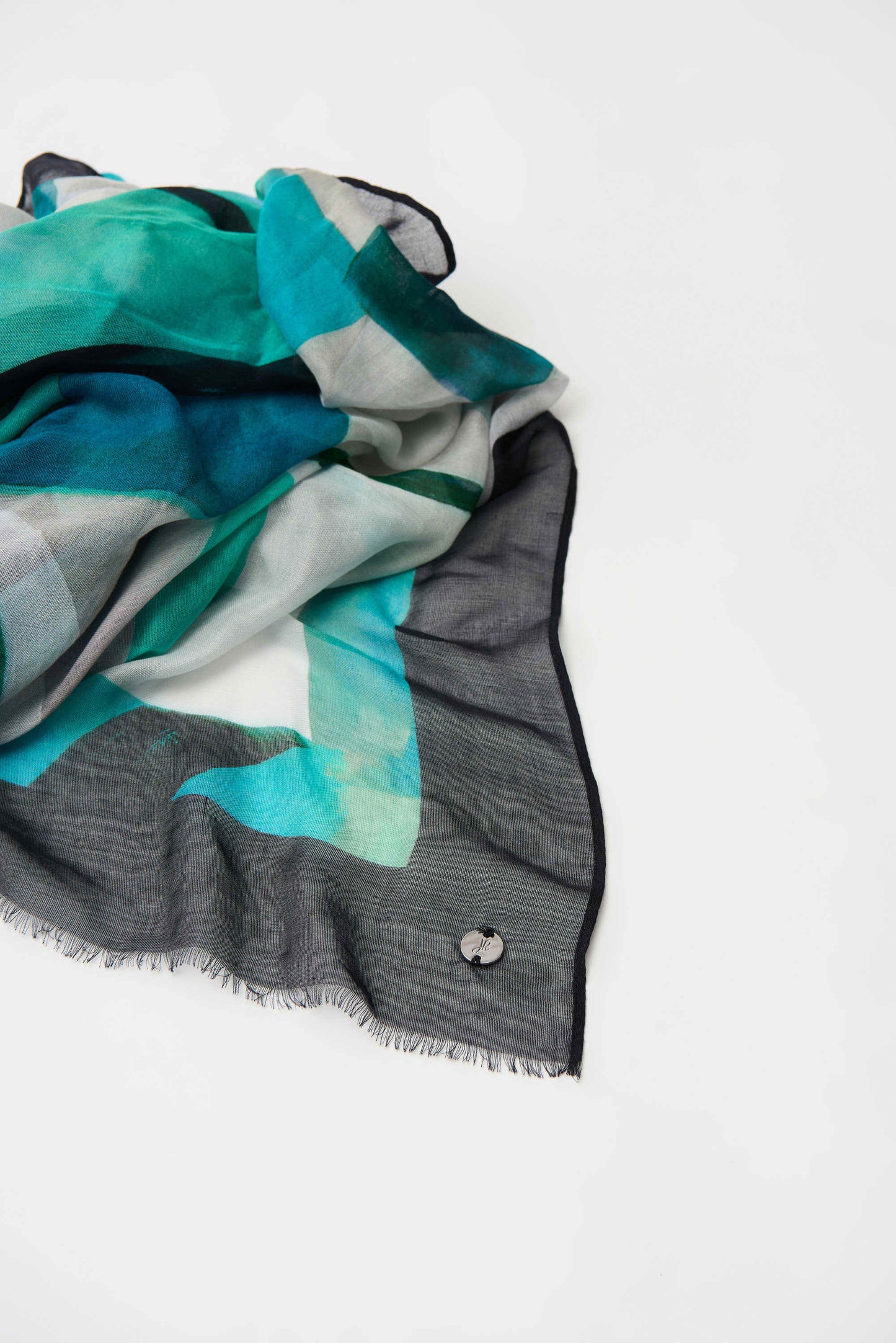 Viscose Geometric Print Scarf