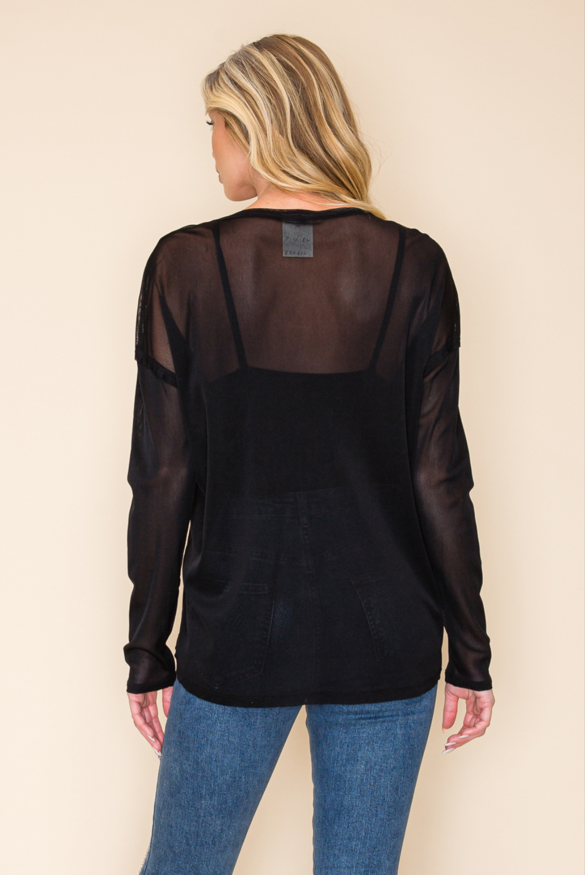 Round Neck L/S Mesh Top