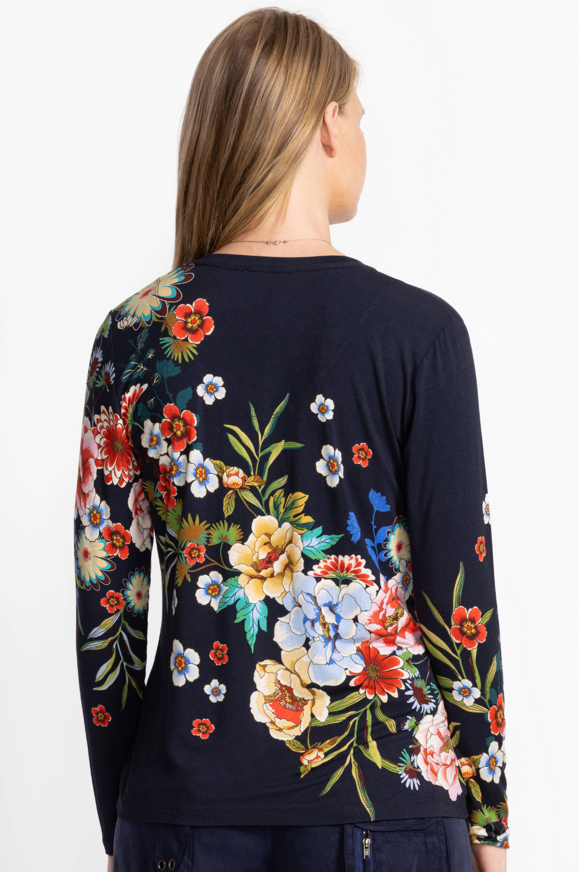 The Janie Favorite Long Sleeve V-Neck Tee