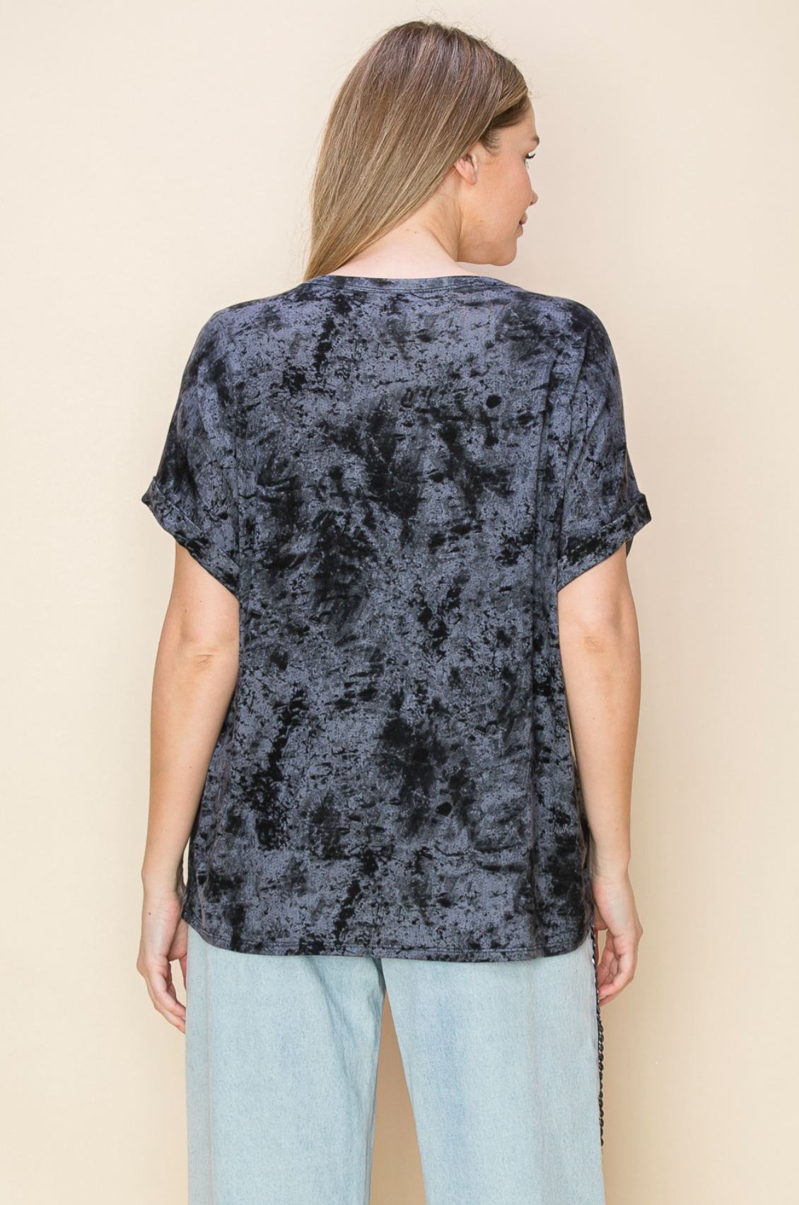 V-Neck Oversized Fit Graphic Print T-Shirt