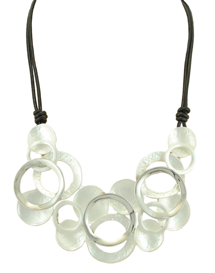 Short Necklace with Circles