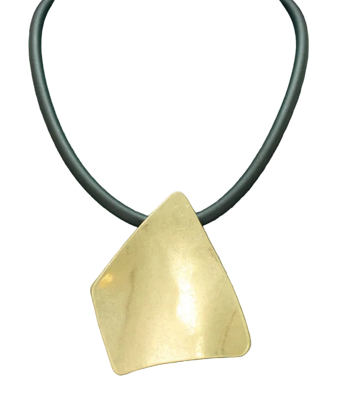 Short Cord Necklace