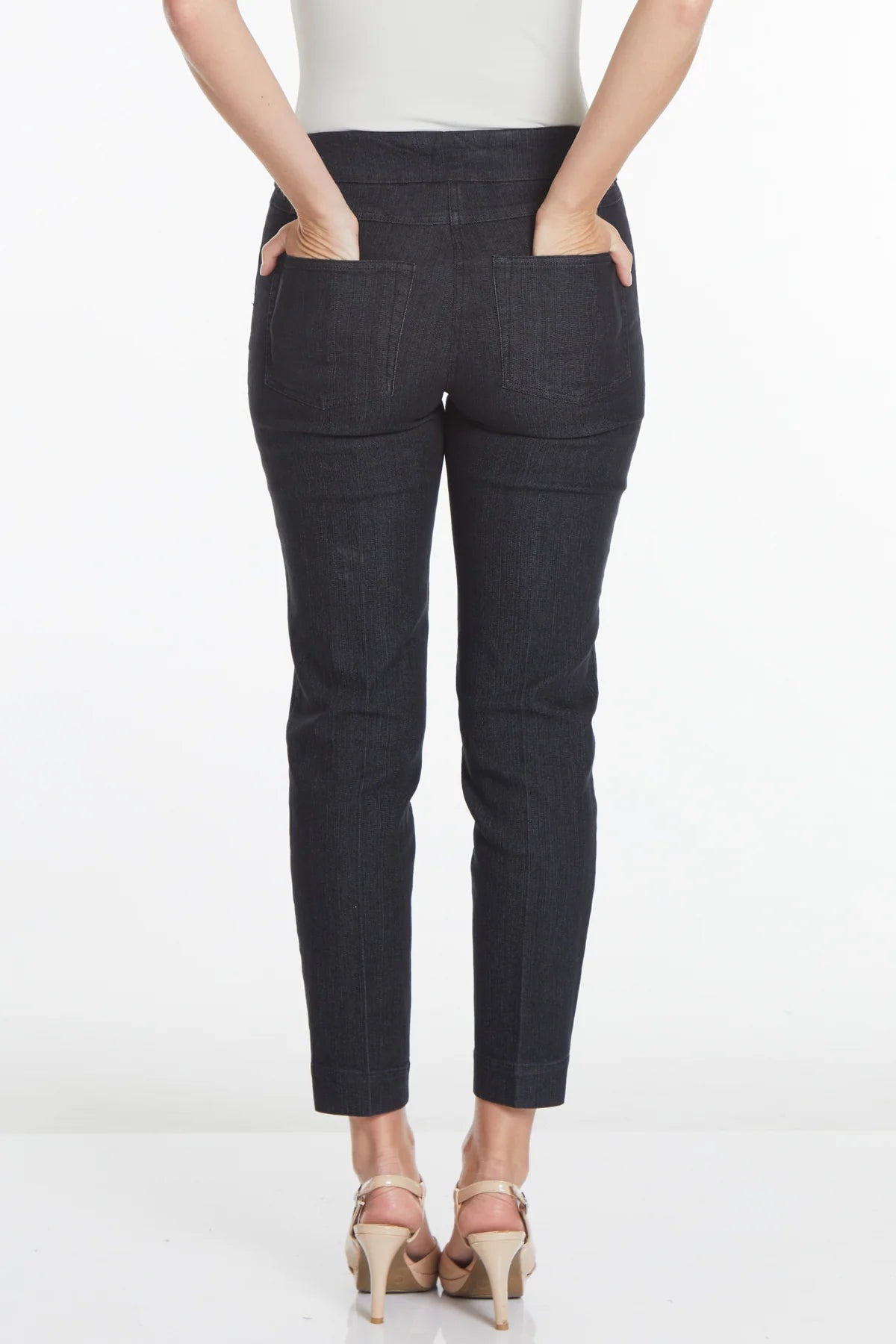 Pull-On Ankle Pant with Back Pockets