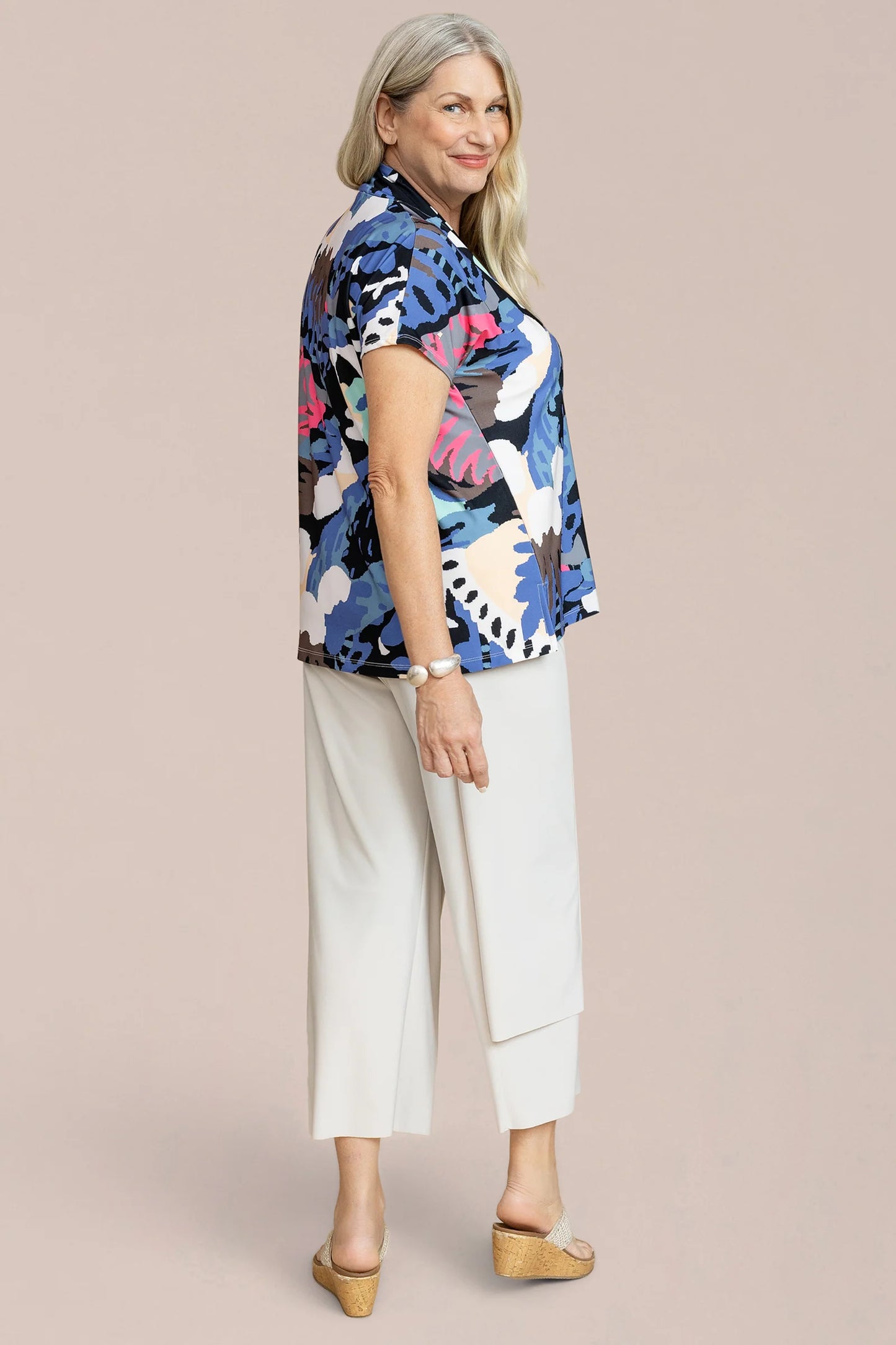 Deep V Top Print, Short Sleeve