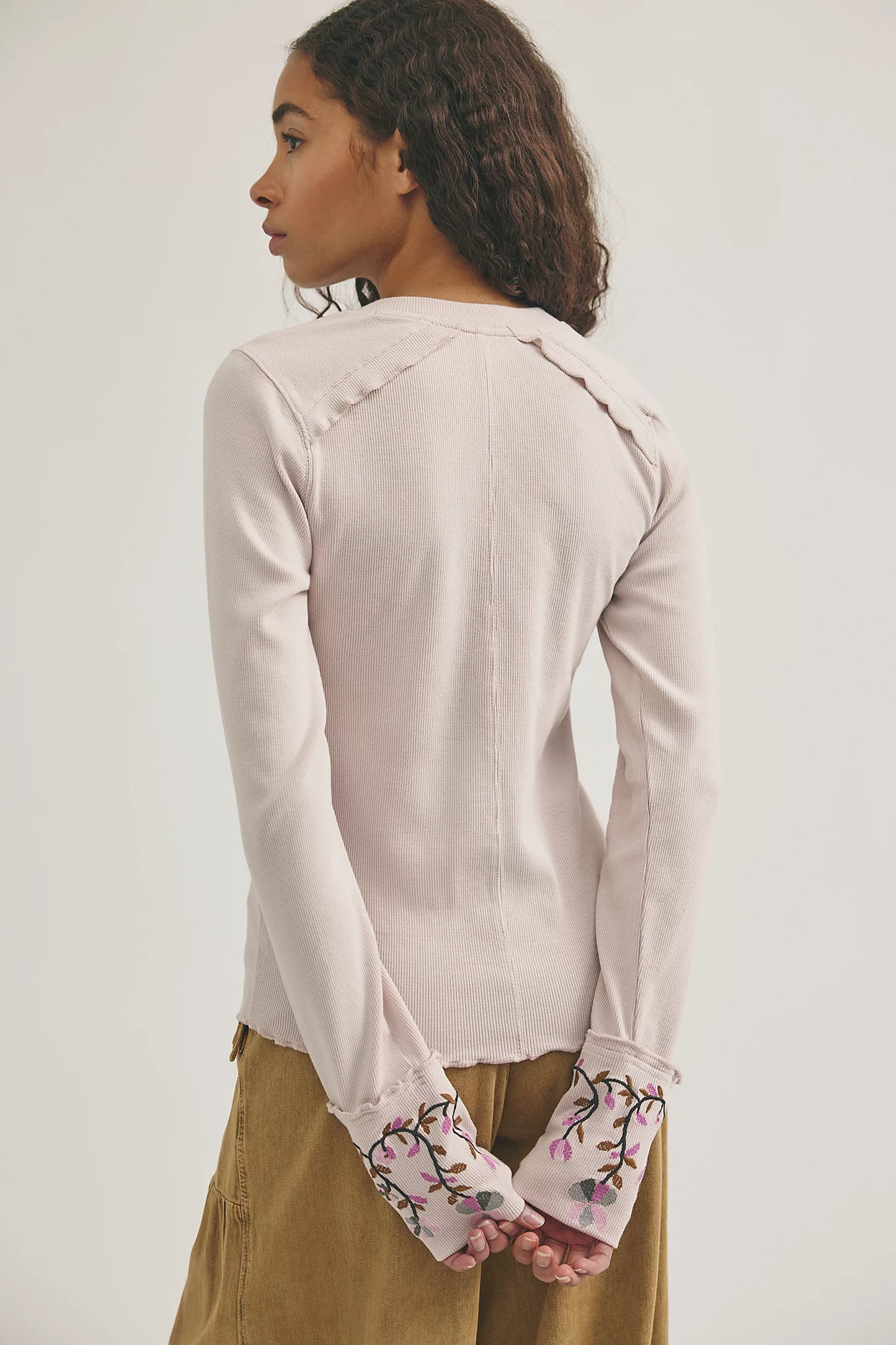 Fleur Embroidered Cuff Top