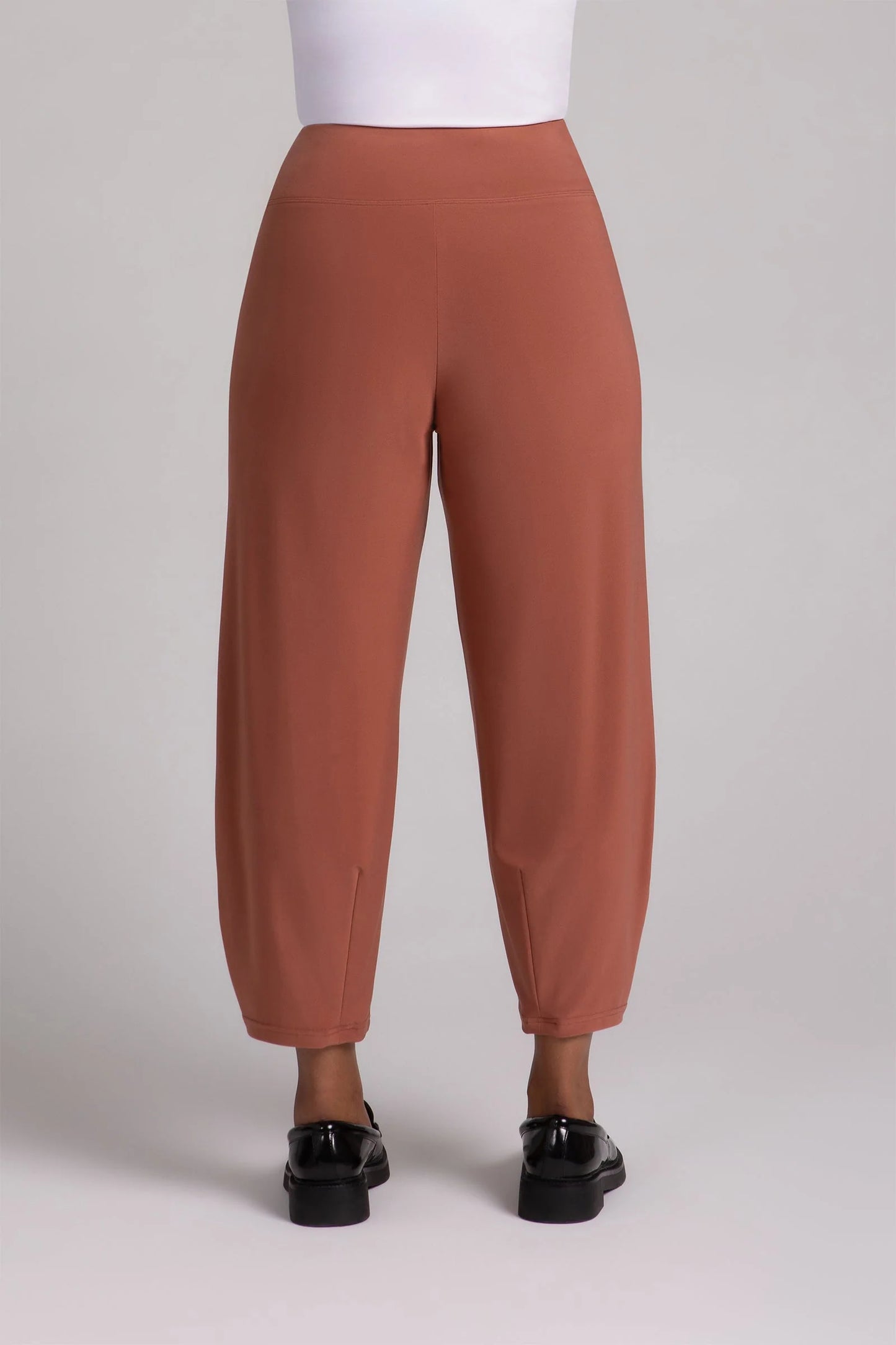 Narrow Lantern Pant
