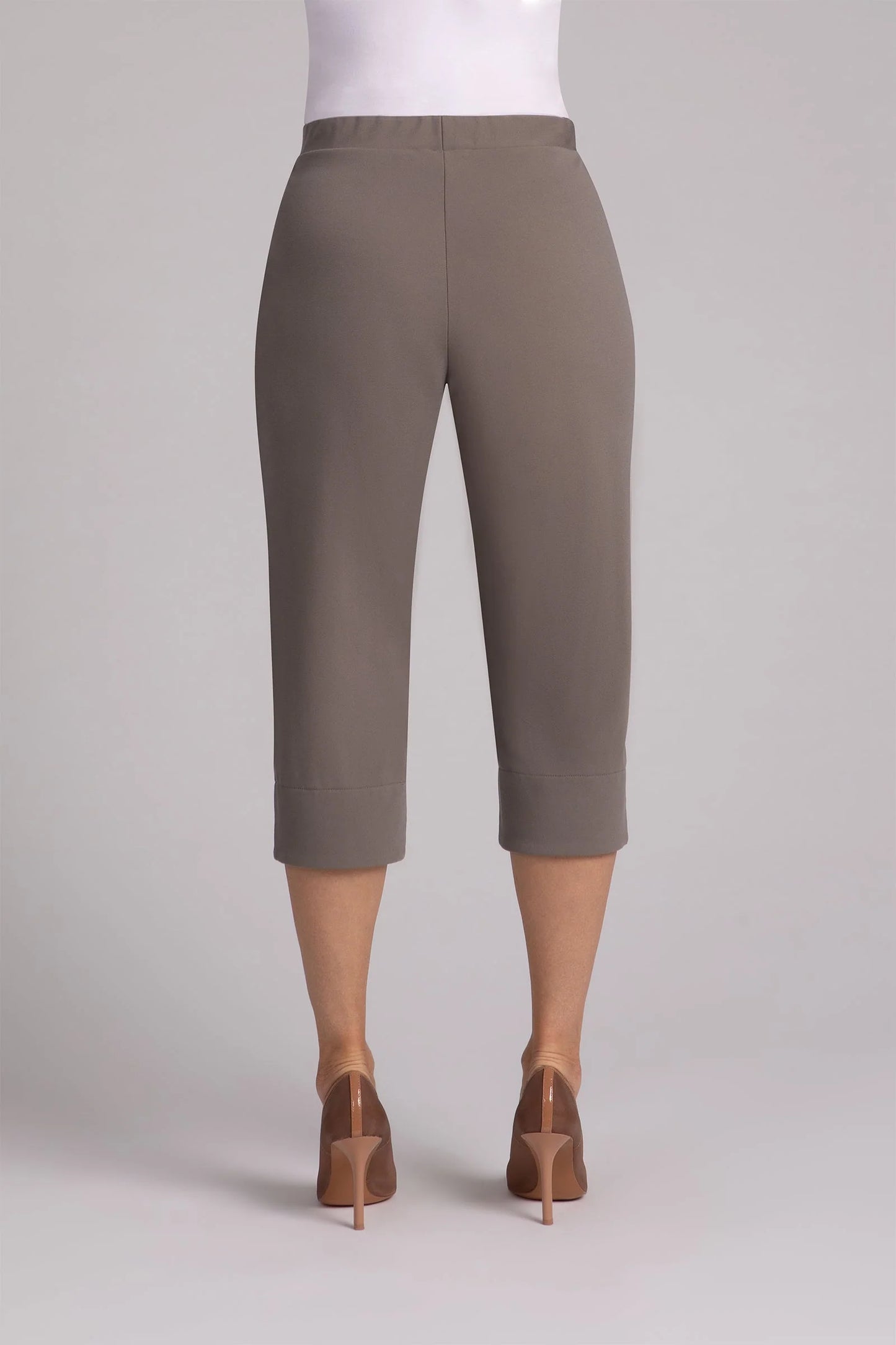 Nu Hepburn Capri
