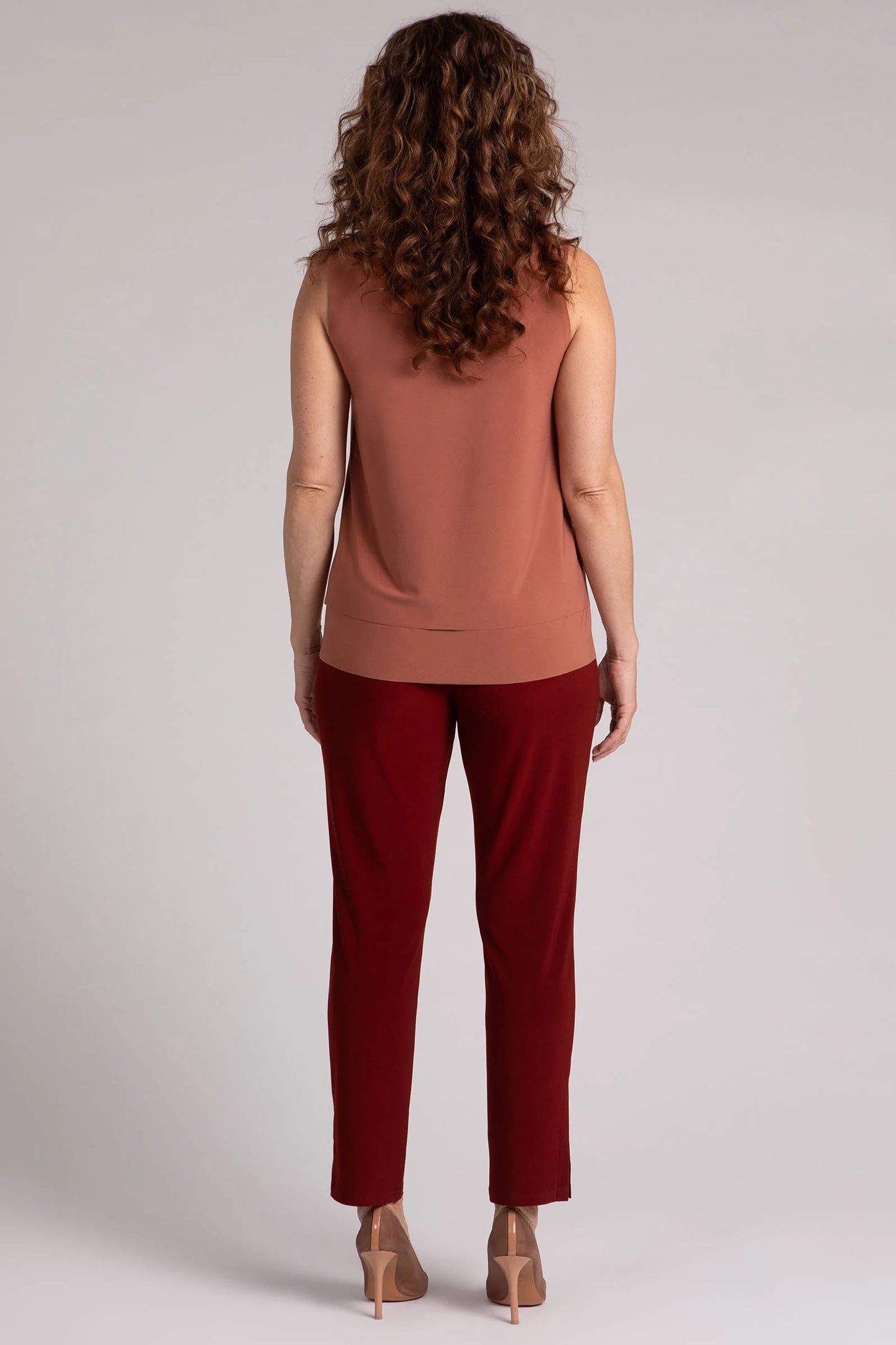Sleeveless Dbl Layer Shell Tank Top