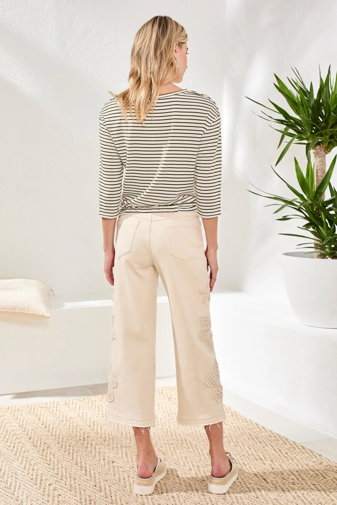 Audrey Button-Fly Wide Crop Jeans With Floral Detail