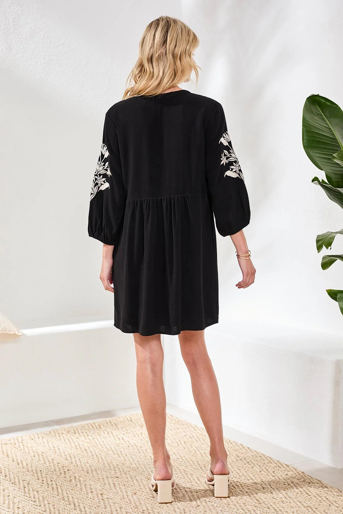 Textured Linen 3/4 Sleeve Embroidered V-Neck Dress