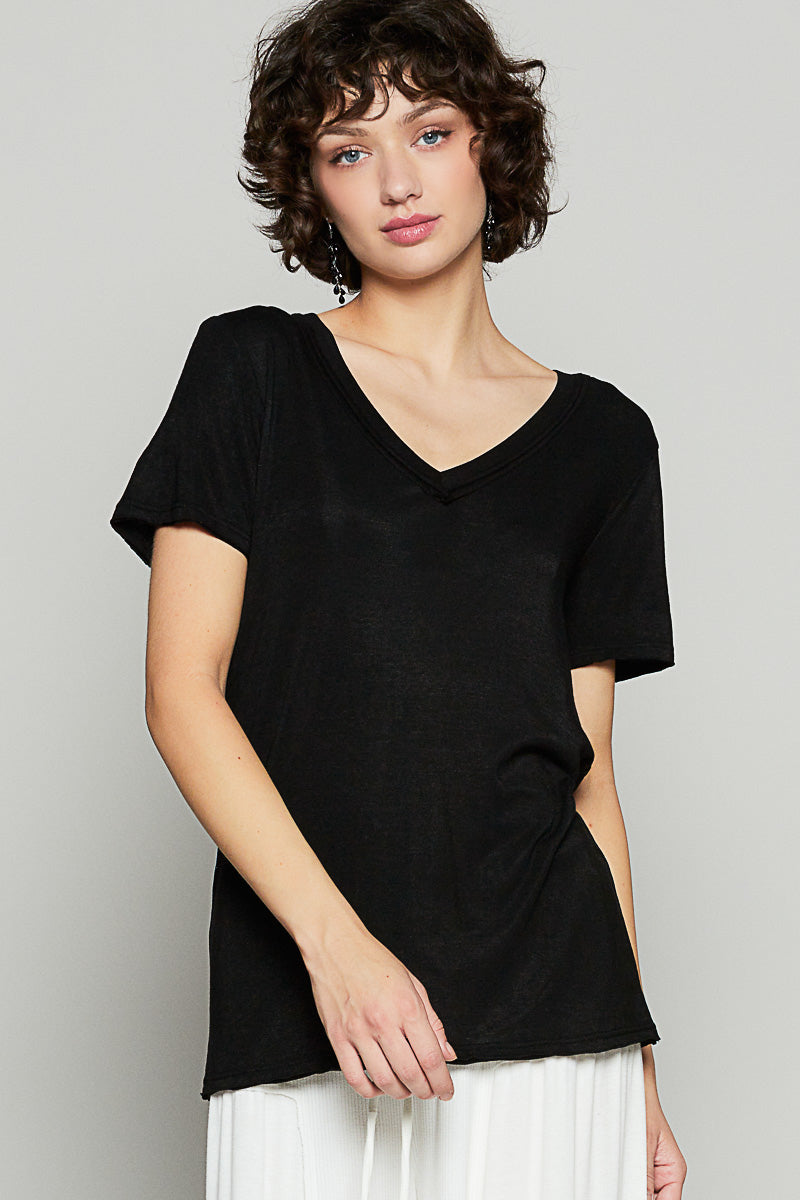 S/S V-Neck T-Shirt