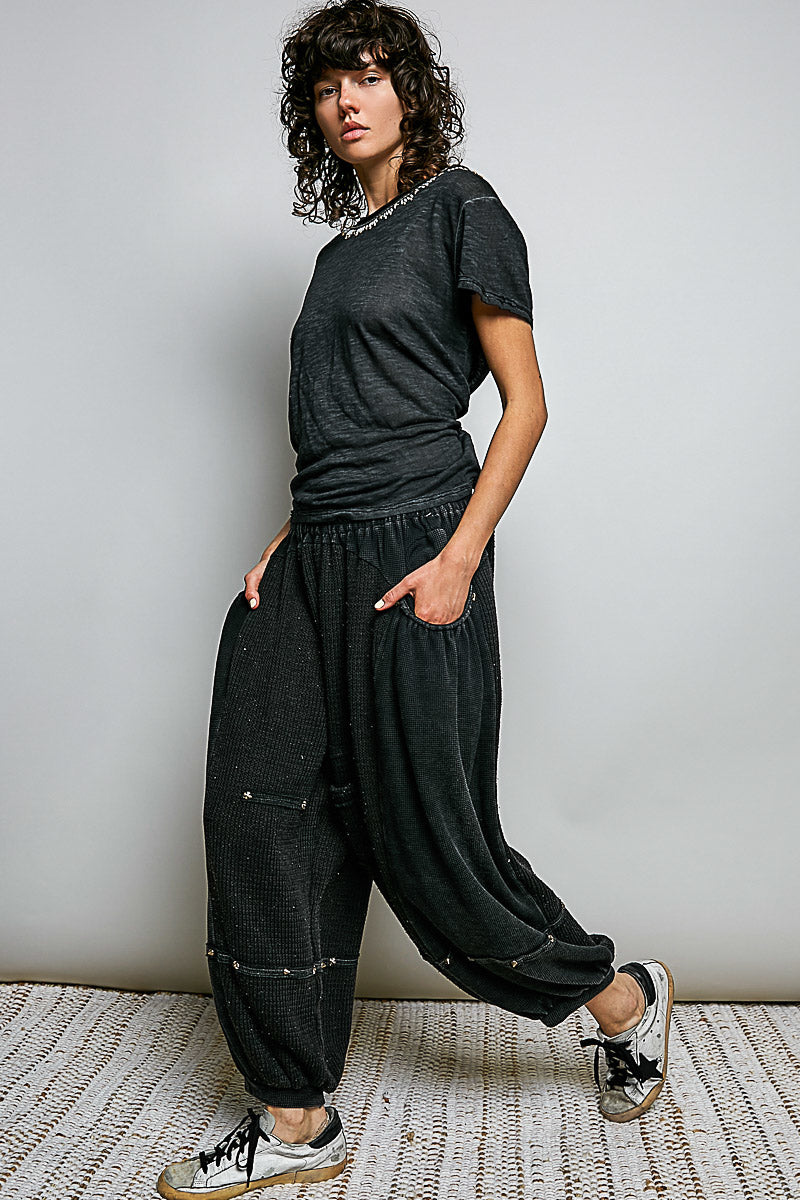 Elastic Waist High Rise Baggy Jogger Pant