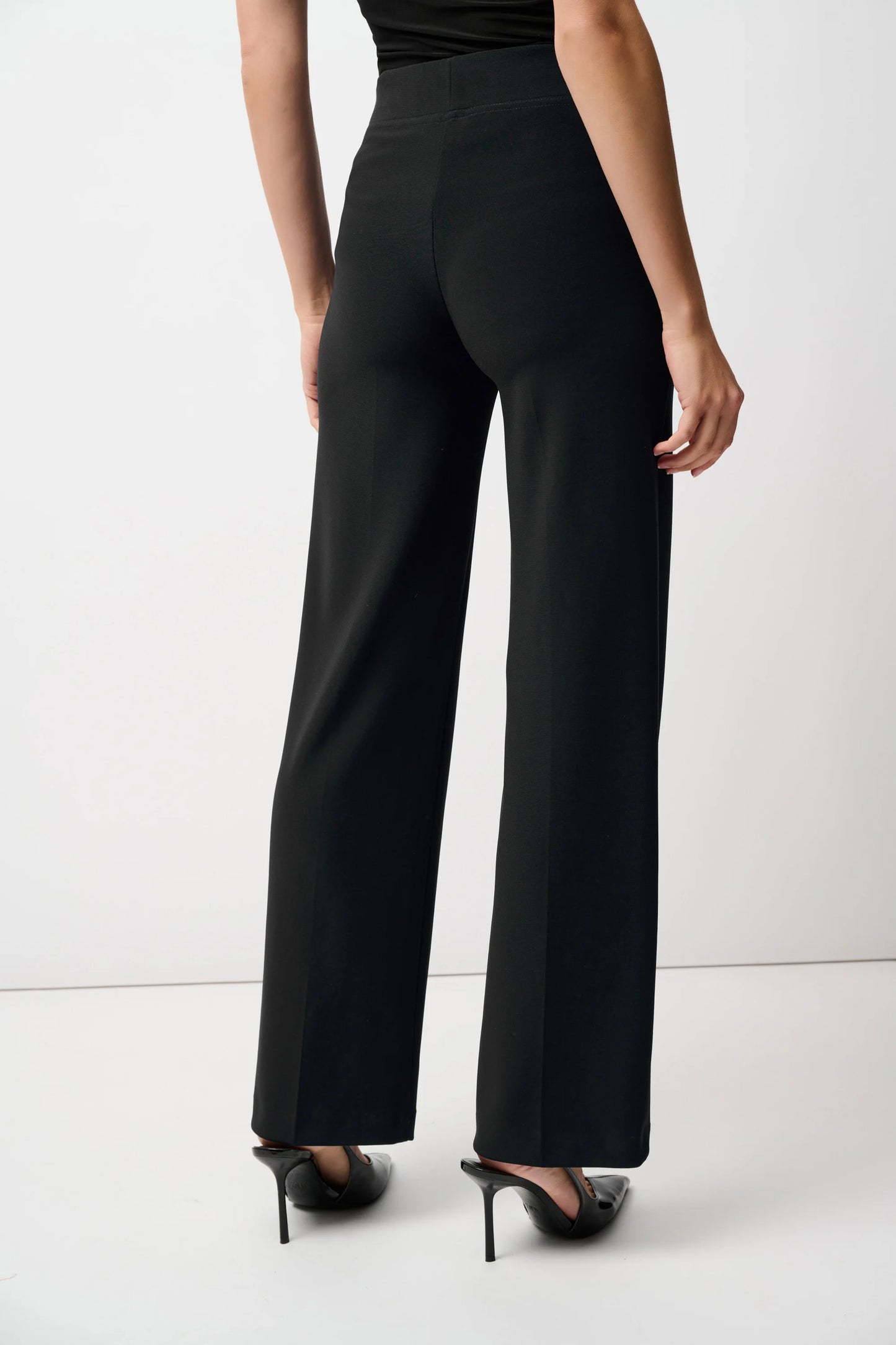 Classic Wide Leg Pant