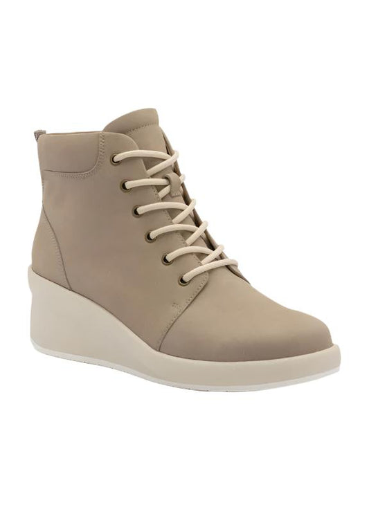 Passage Lace Up Boot