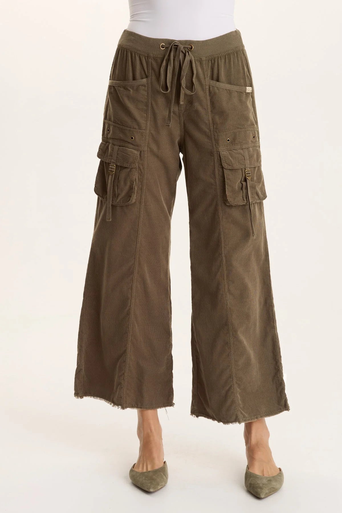Heta Corduroy Wide-Leg Drawstring Cargo Pant