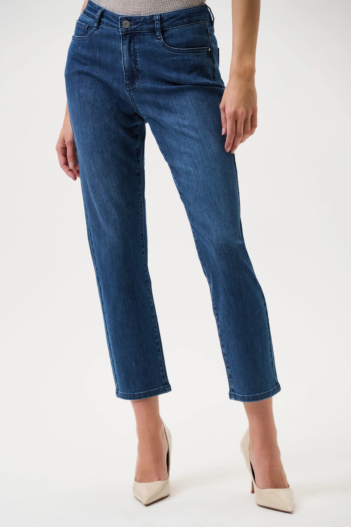 Gia Classic Slim Fit Stretch Jeans