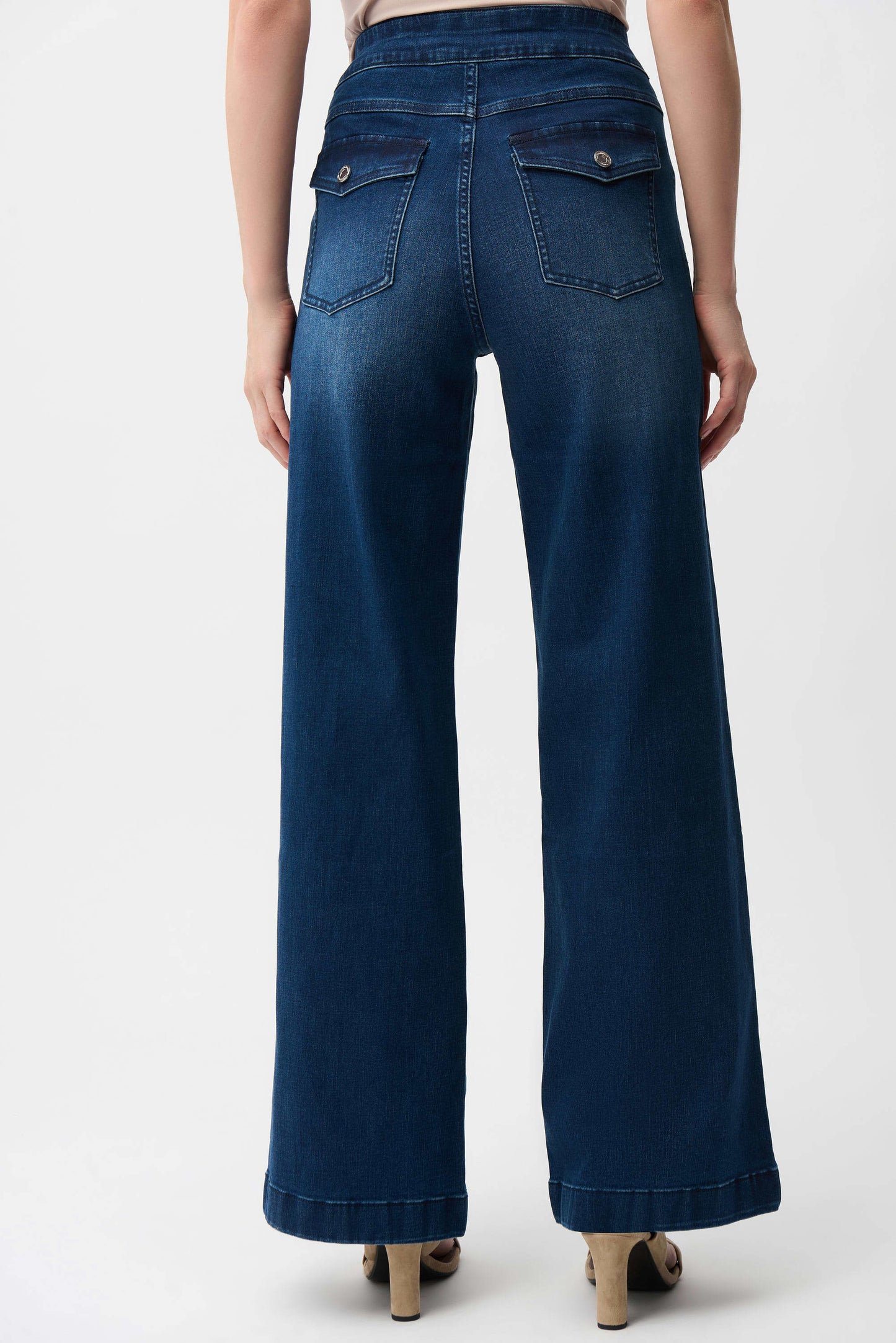 Wide Leg Pull-On Jeans