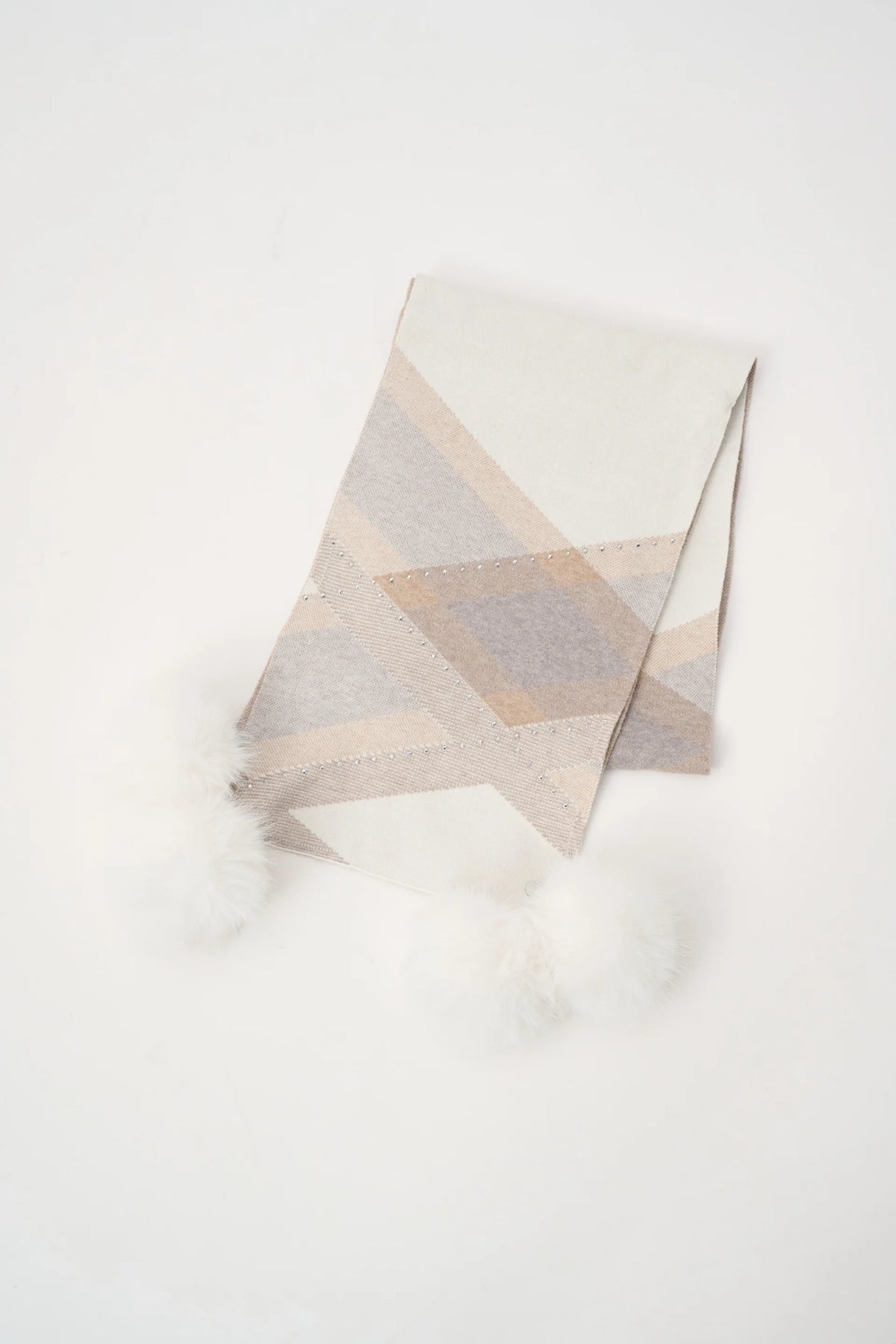 Knit Argyle Pattern Scarf With Pompoms And Rhinestone