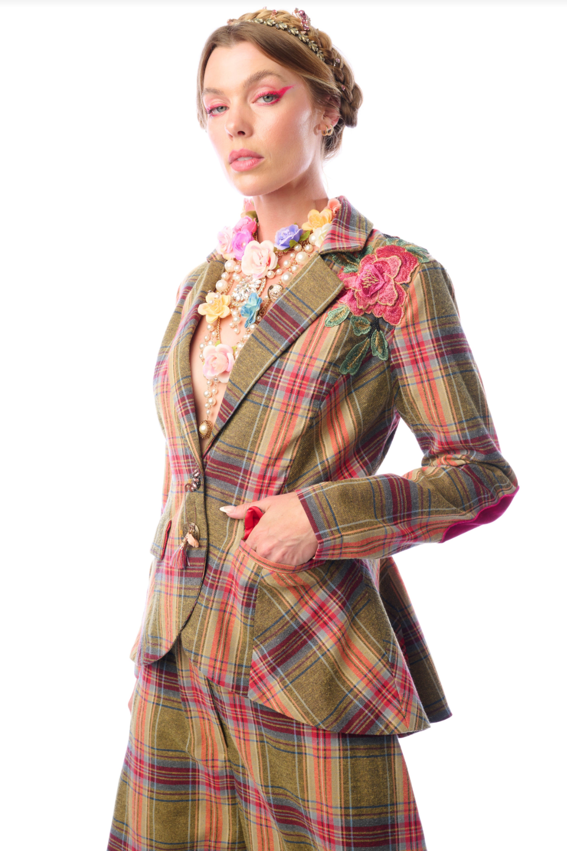 Season of Statement Blazer