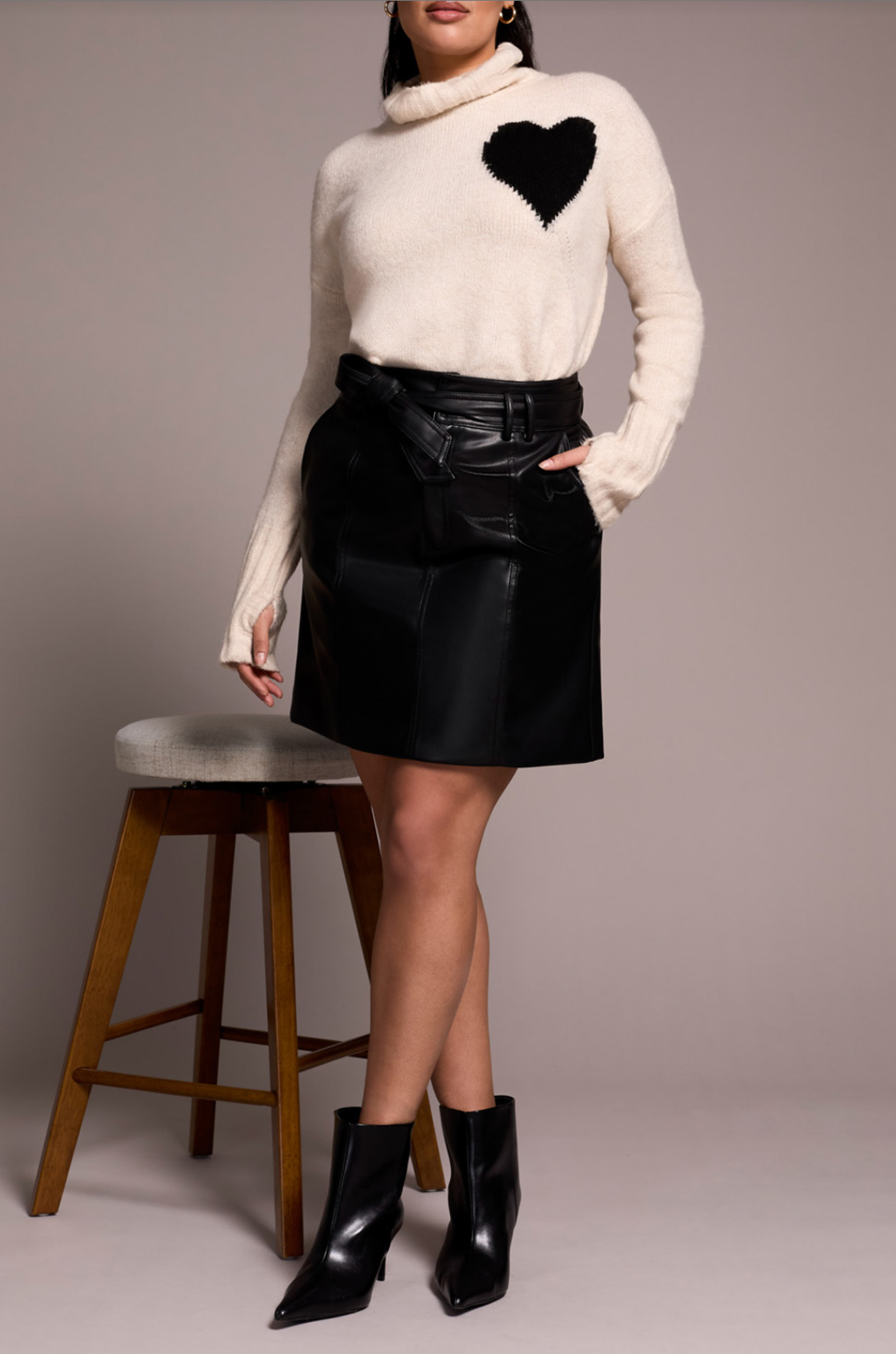 Lined Skirt with Belt and Pockets