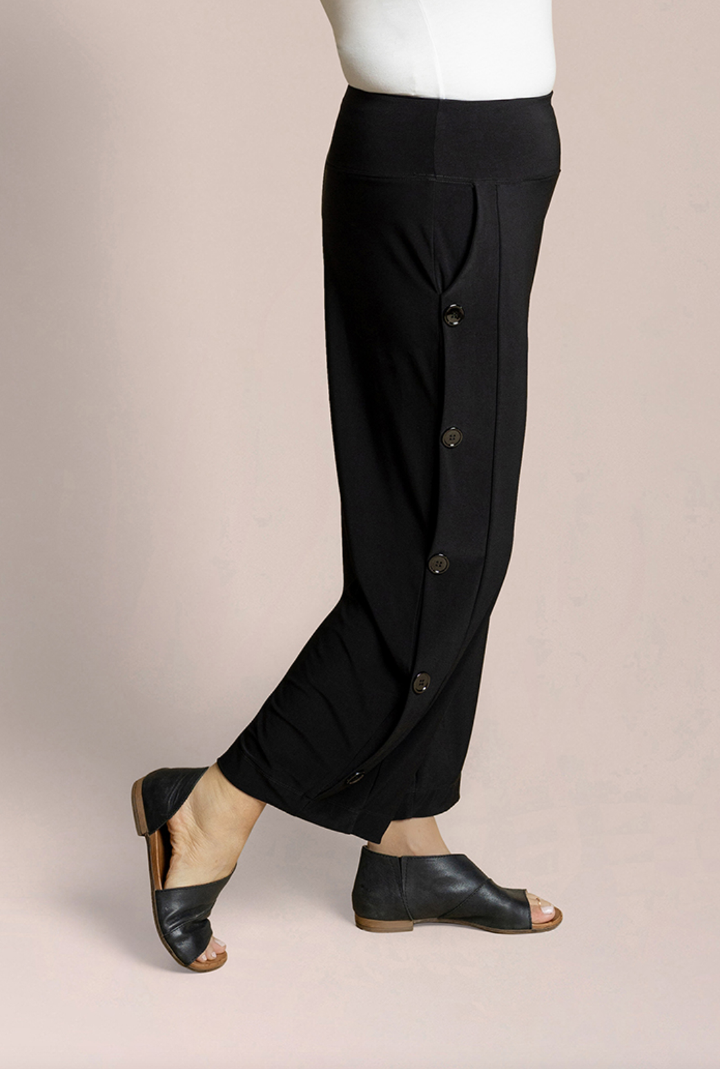 Buttoned Up Lantern Pant