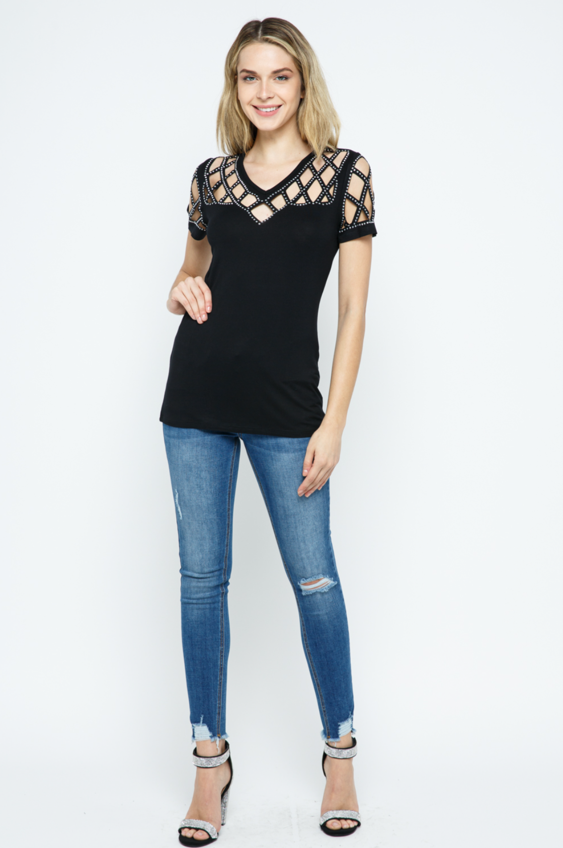 V-Neck S/S Top with Laser Cut Diamond Pattern