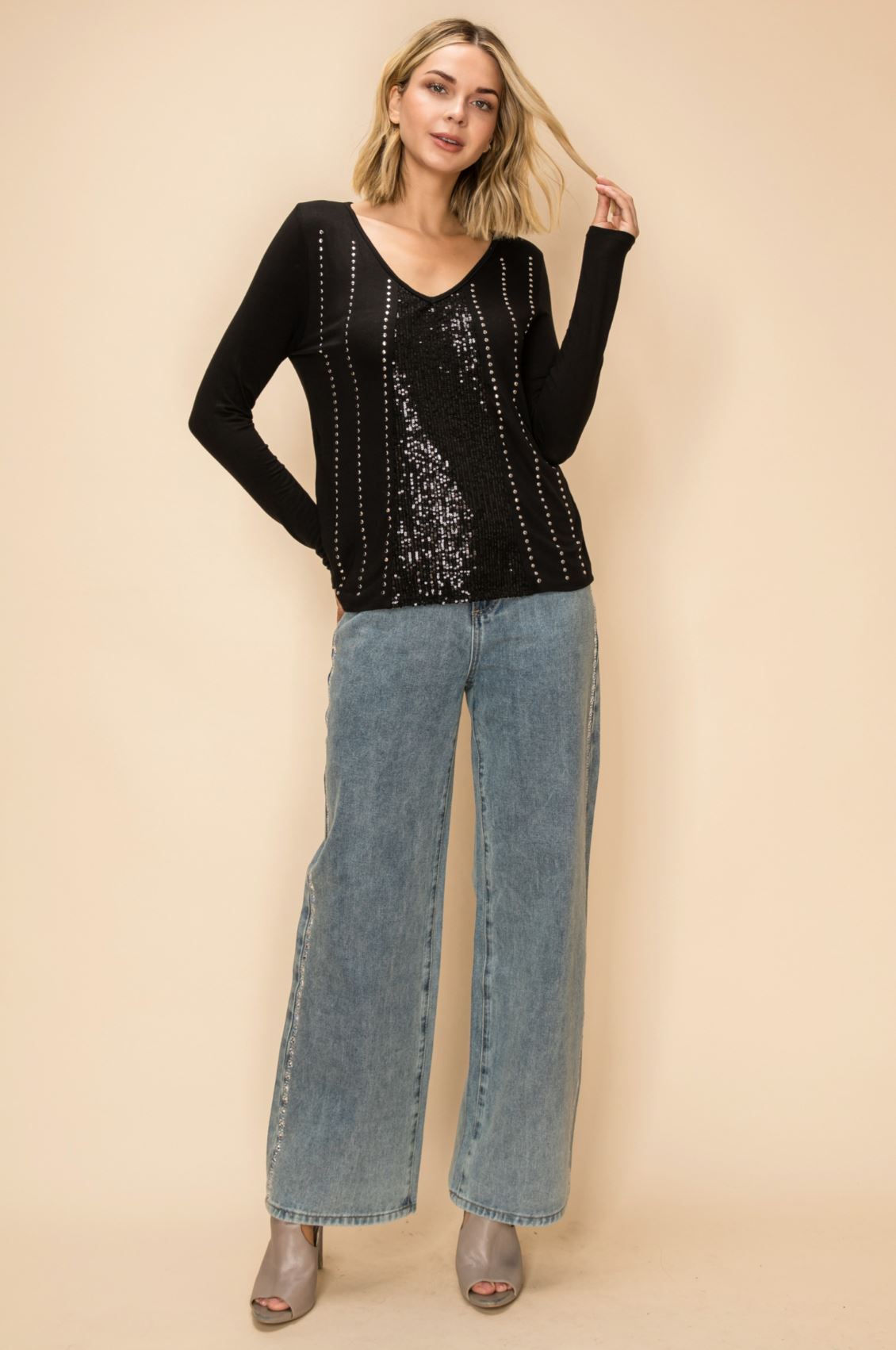 L/S Top with Center Sequins and Stones