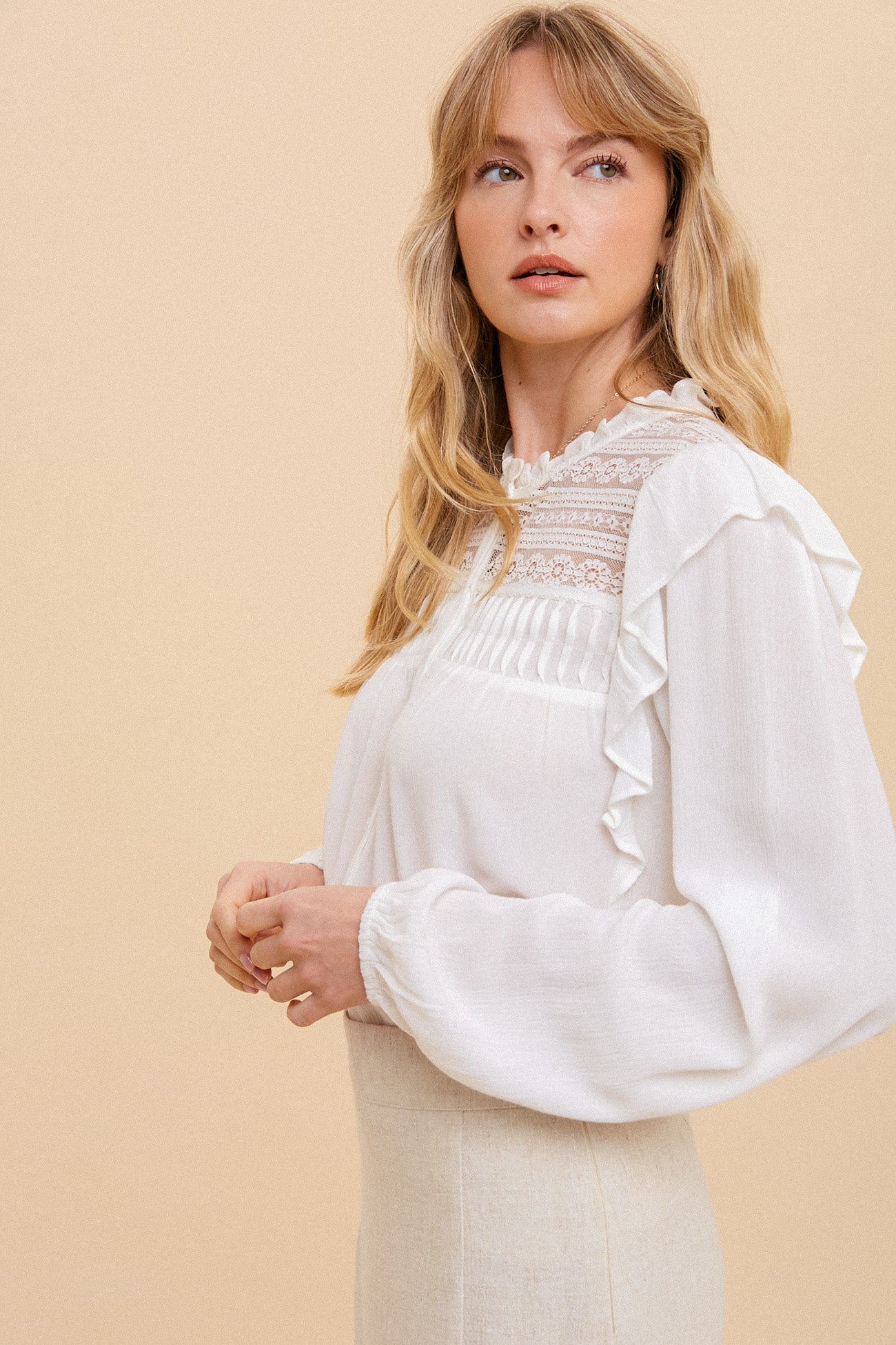 Pintuck Detailed Lace Mixed Blouse
