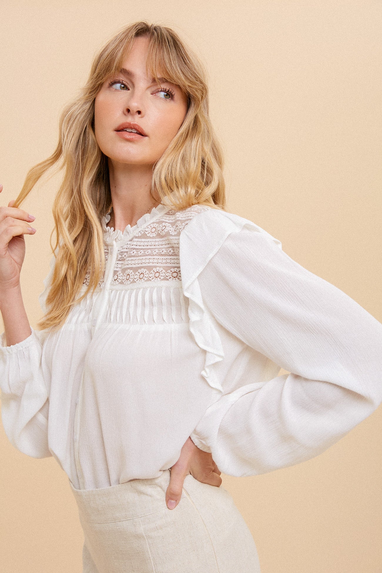 Pintuck Detailed Lace Mixed Blouse