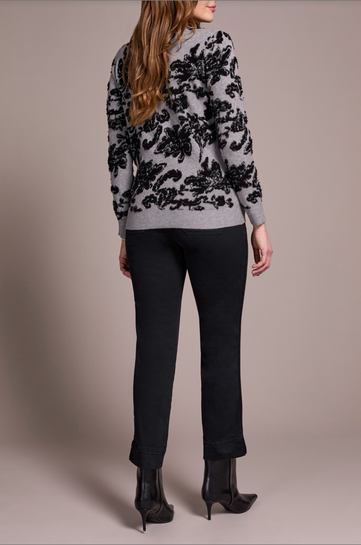 L/S Crew Neck Sweater