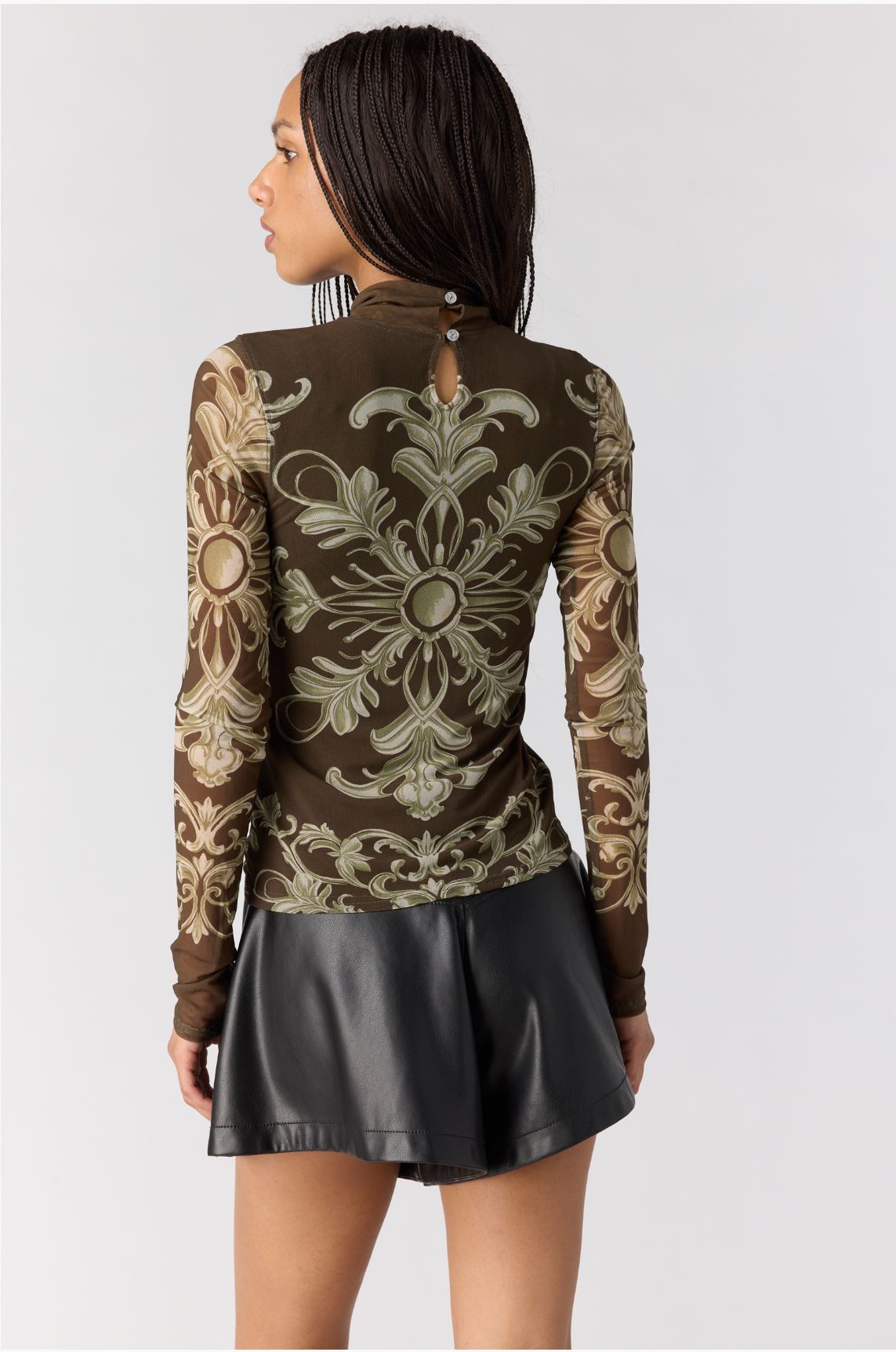 JESSA Long Sleeve Top