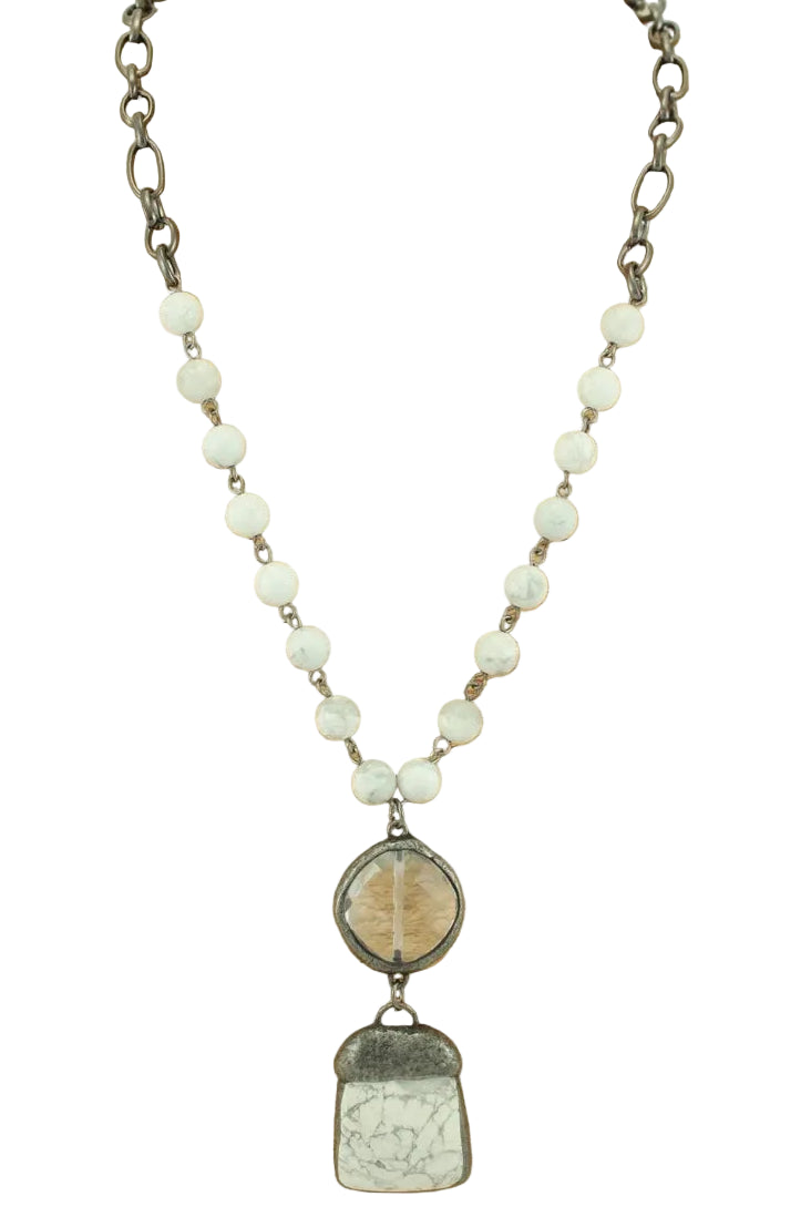 Beaded Short Chain Necklace with Stone Pendant