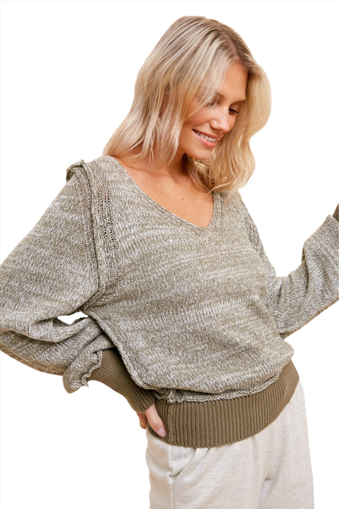 Two Tone V-Neck Bubble Sleeve Sweater