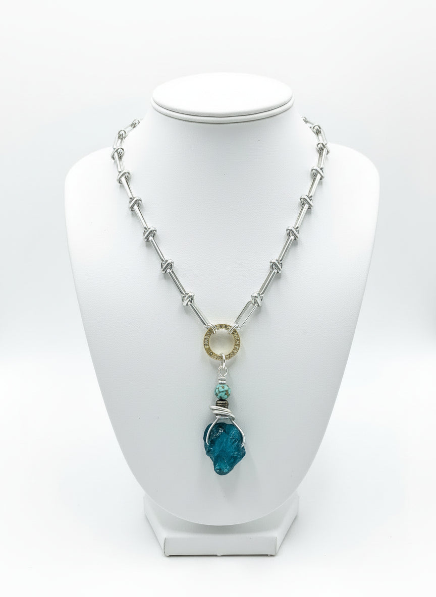 Satin Silver - Oval Chain with Pendant