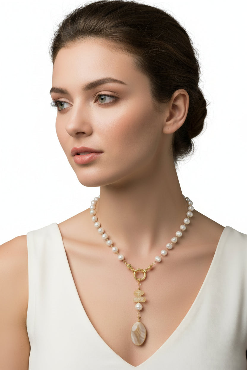 Freshwater Pearl/Chain with Pendant