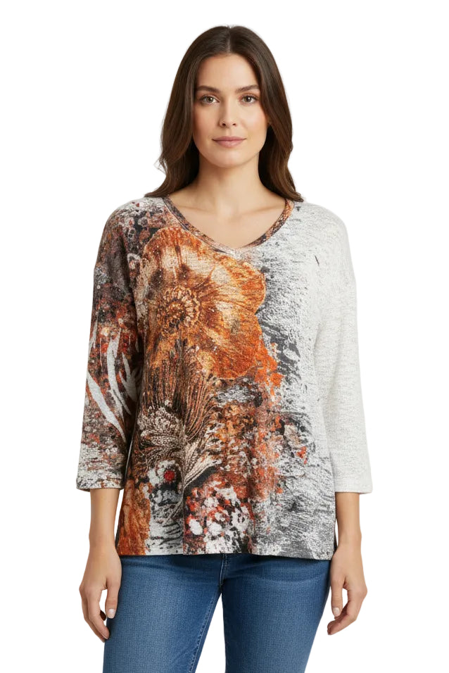 3/4 Slv Knit V-Neck Top with Print and Stones