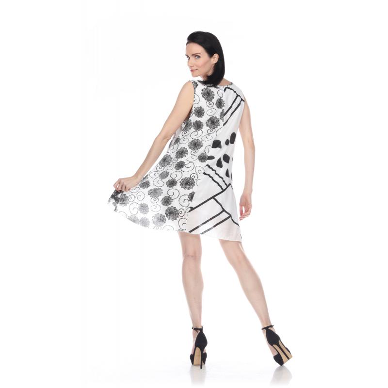Kamana Sleeveless V-Neck Layered Tunic