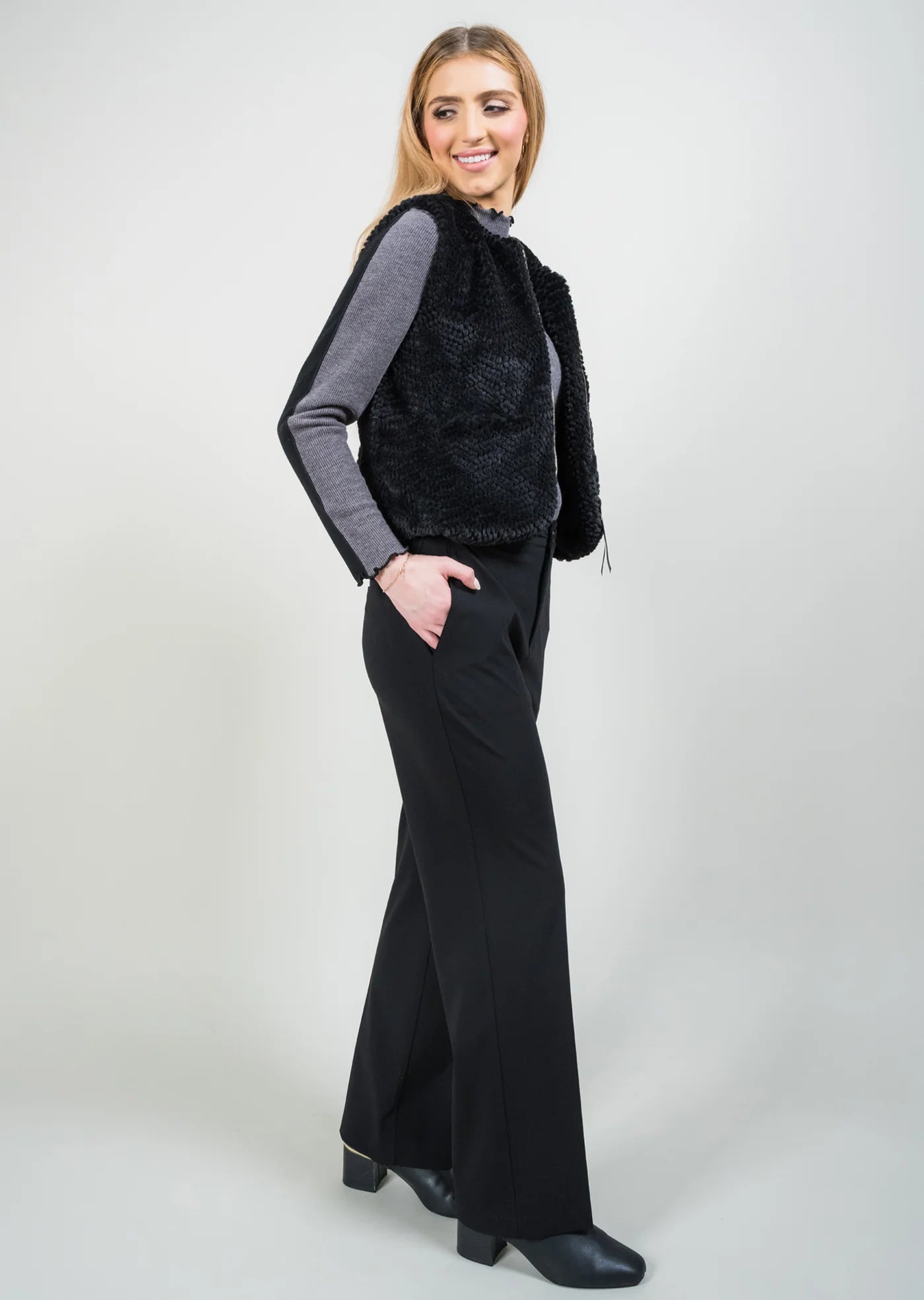Kathryn 31" Paris Wide Leg Trouser with Pockets