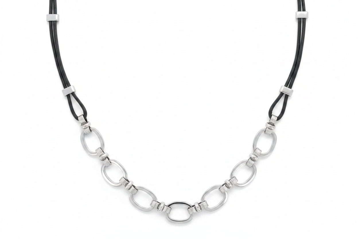 Linda Necklace