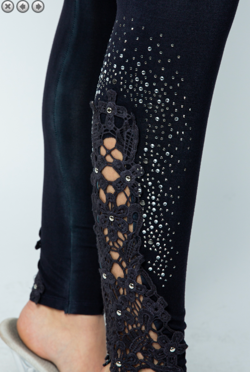 Leggings with Lace and Stones