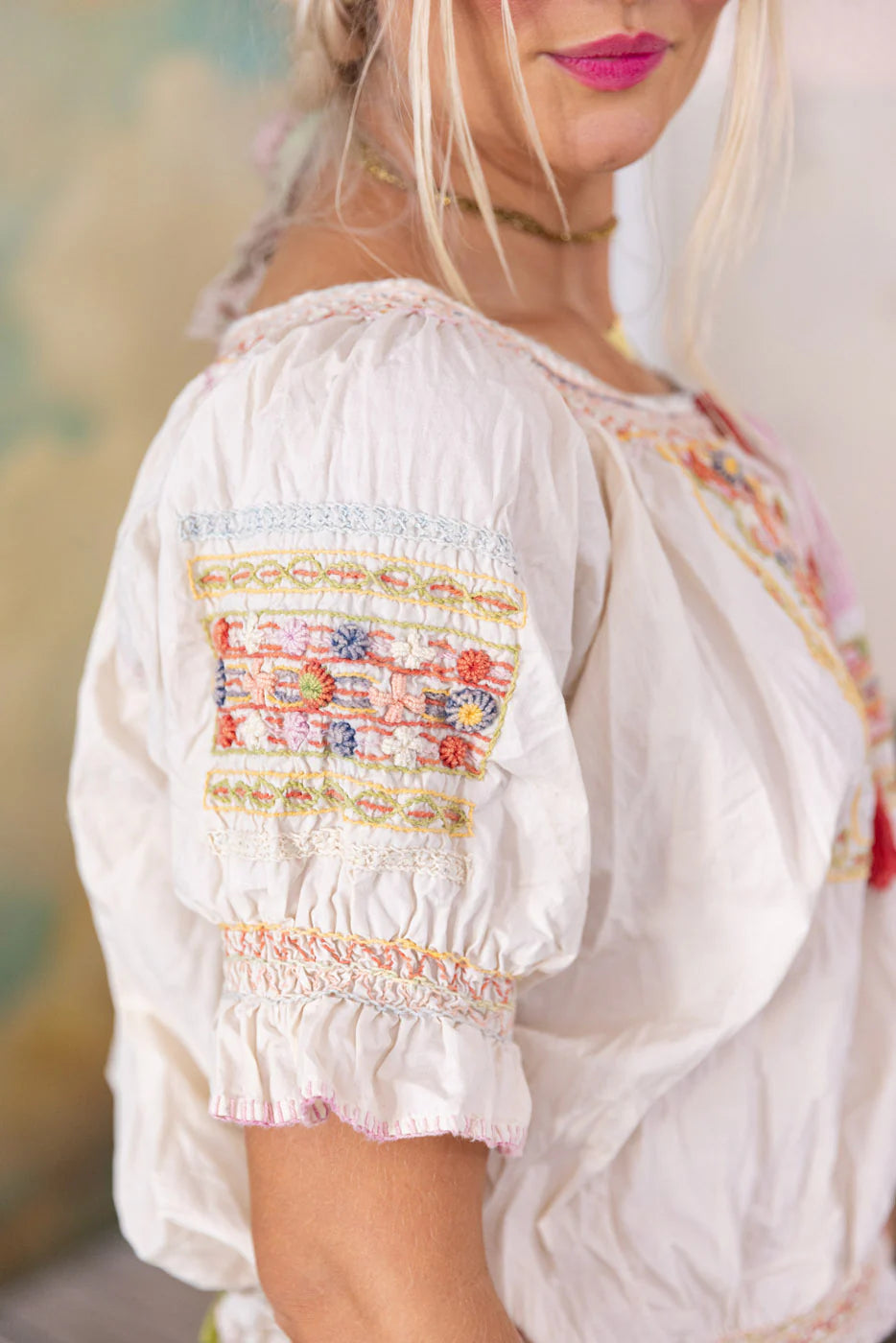 Embroidered Chrissy Folk Blouse