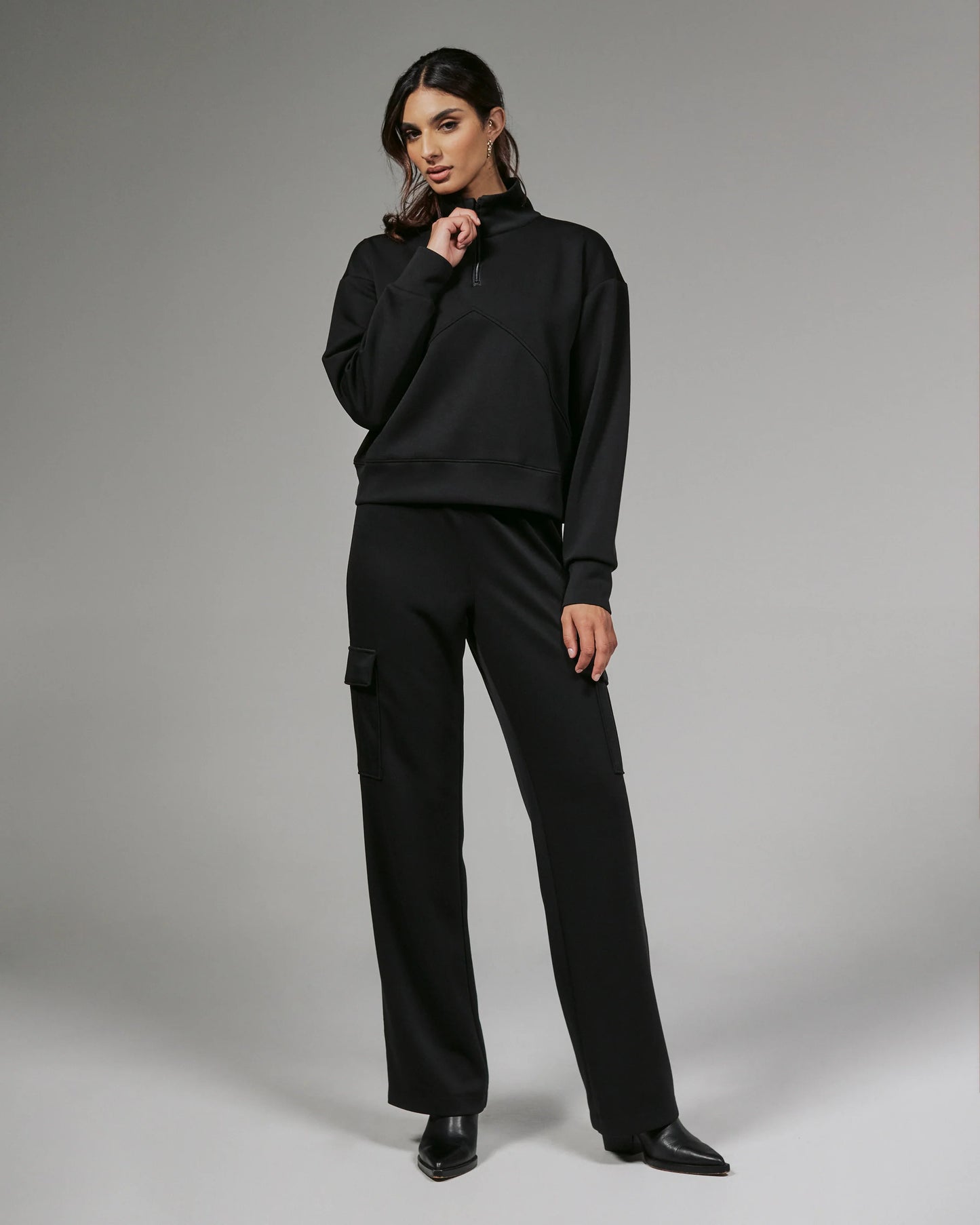 Rev Crop Quarter-Zip