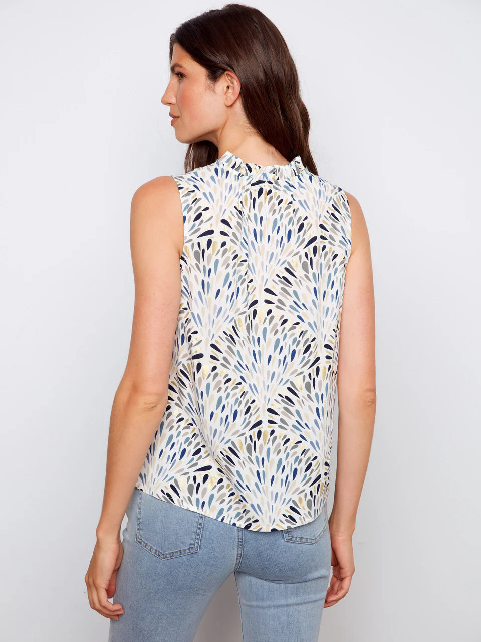 Printed Sleeveless Blouse with Ruffle