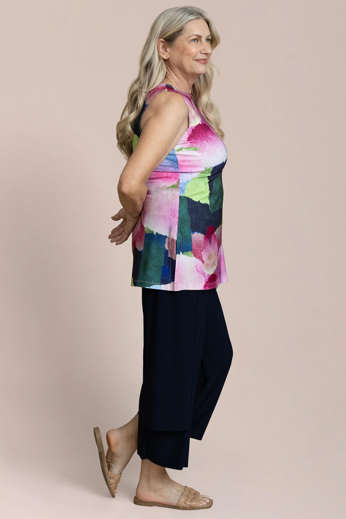Sleeveless Nu Ideal, Print