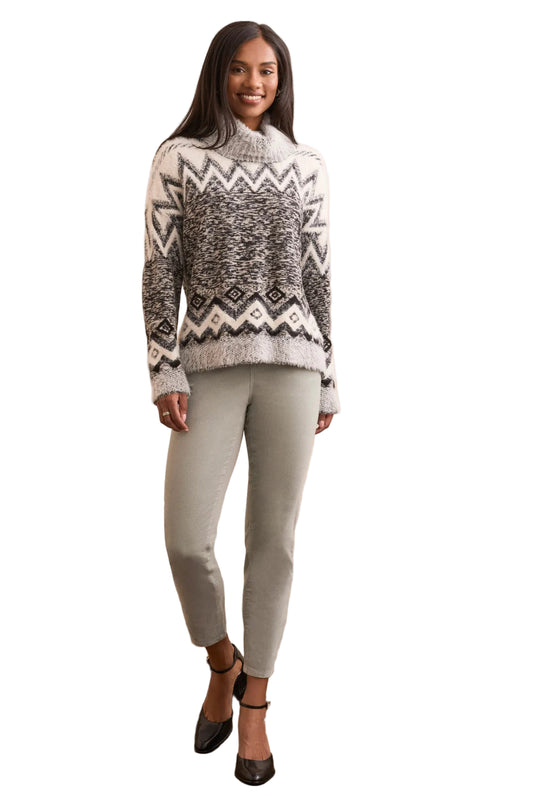Fuzzy Yarn Intarsia Turtleneck Sweater