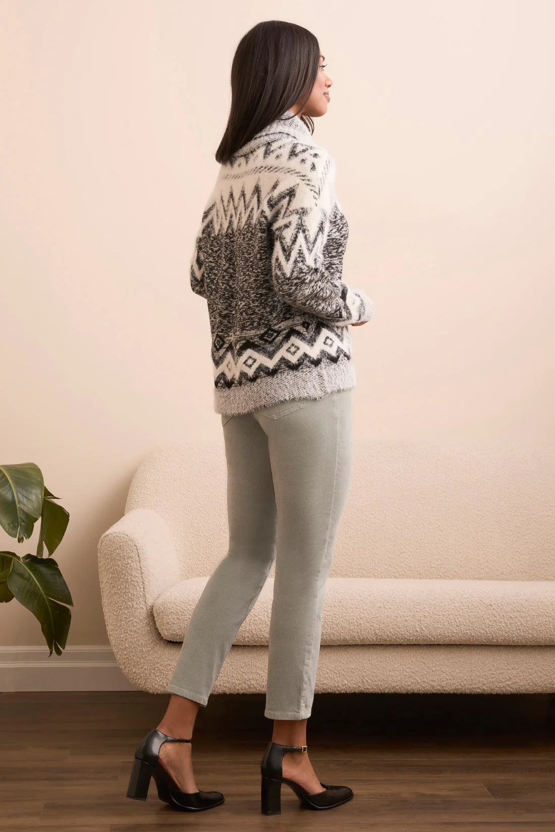 Fuzzy Yarn Intarsia Turtleneck Sweater